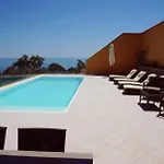 Mare E Monte Favone