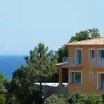 Mare E Monte Villa *
