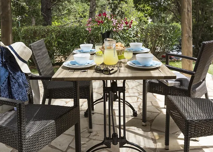 Mare E Monte * Favone